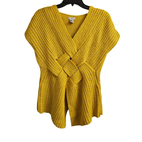 Mustard fashionable Top-NWOT-Size Small - Picture 3 of 13